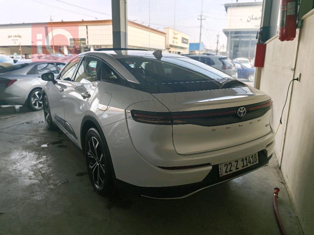 تۆیۆتا کراون